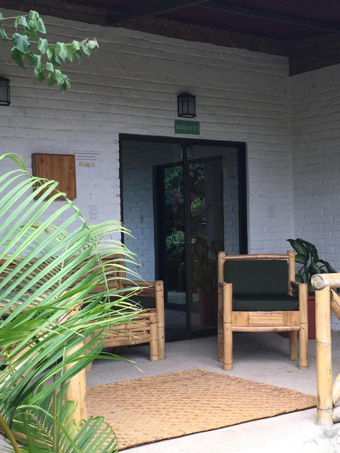 Casita Madame Hotel Puerto López Eksteriør billede