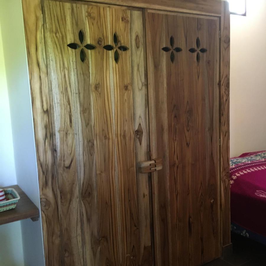 Casita Madame Hotel Puerto López Eksteriør billede