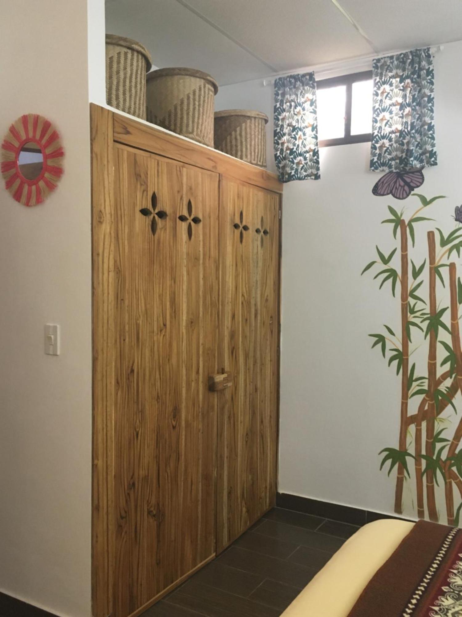 Casita Madame Hotel Puerto López Eksteriør billede