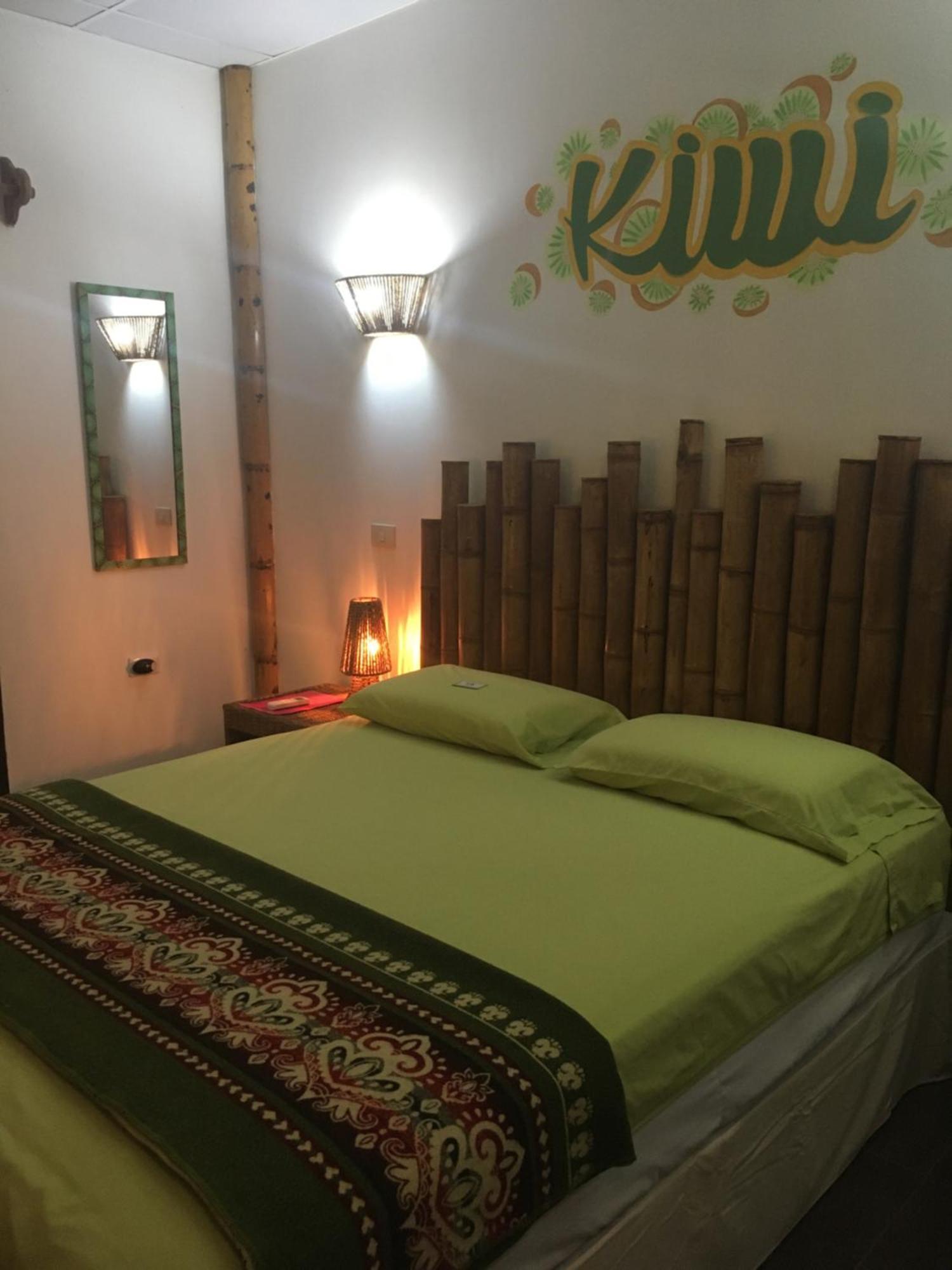Casita Madame Hotel Puerto López Eksteriør billede