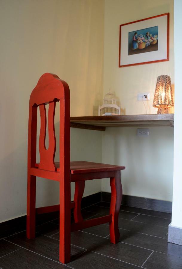 Casita Madame Hotel Puerto López Eksteriør billede