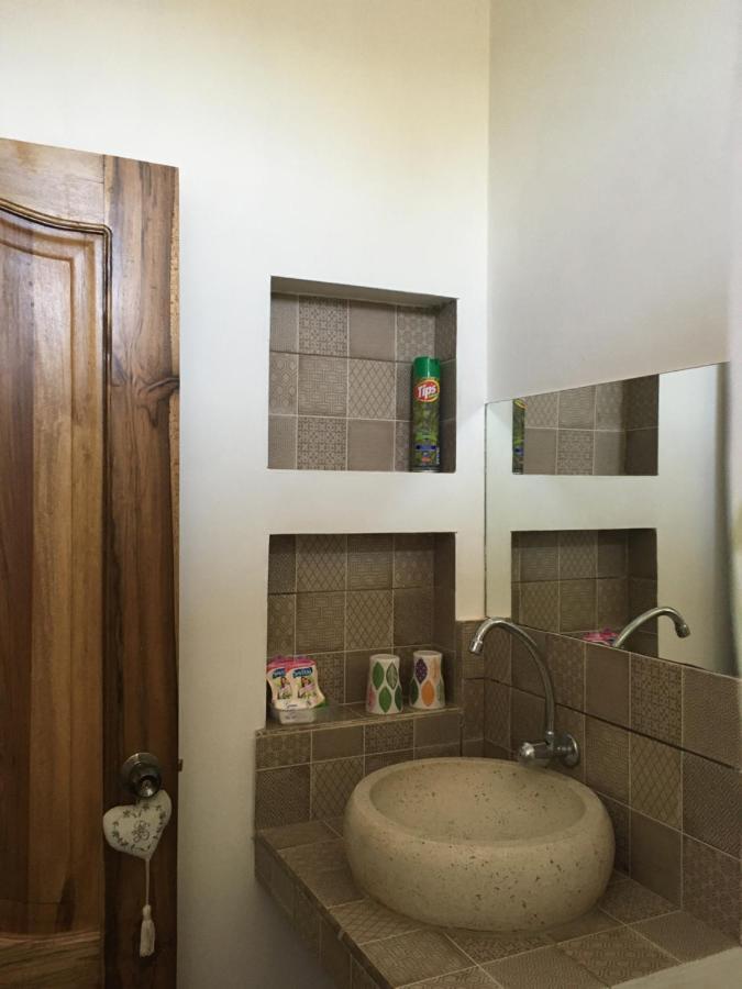 Casita Madame Hotel Puerto López Eksteriør billede