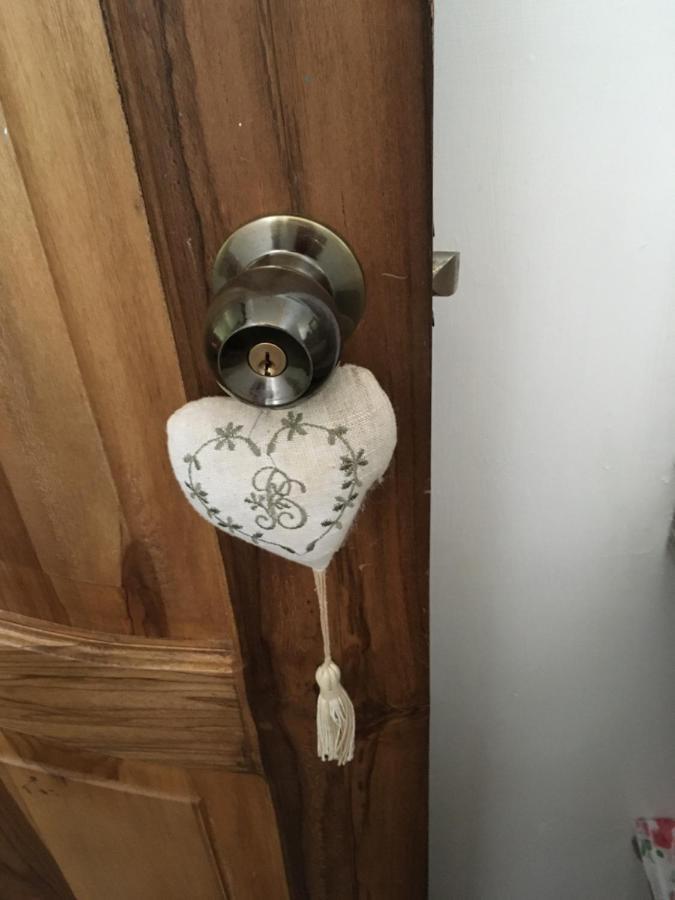 Casita Madame Hotel Puerto López Eksteriør billede